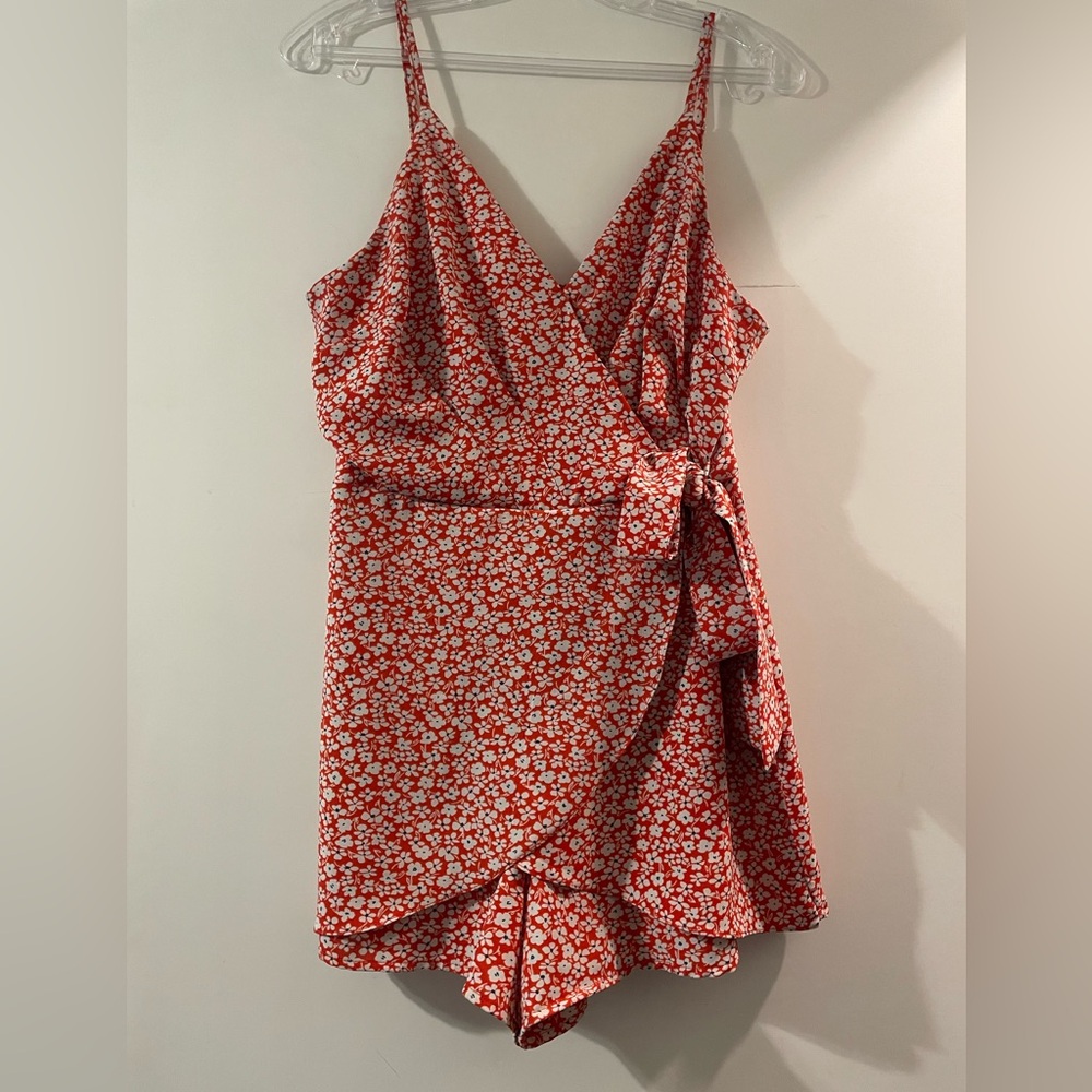 She + Sky Red and White Floral Mini Romper